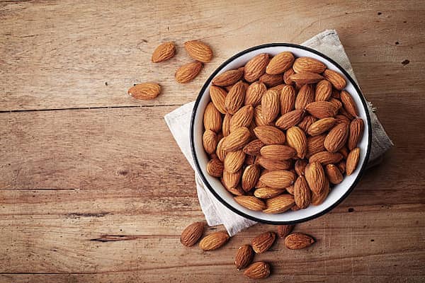 تصویر 1 از خرید مغز بادام + قیمت فروش استثنایی